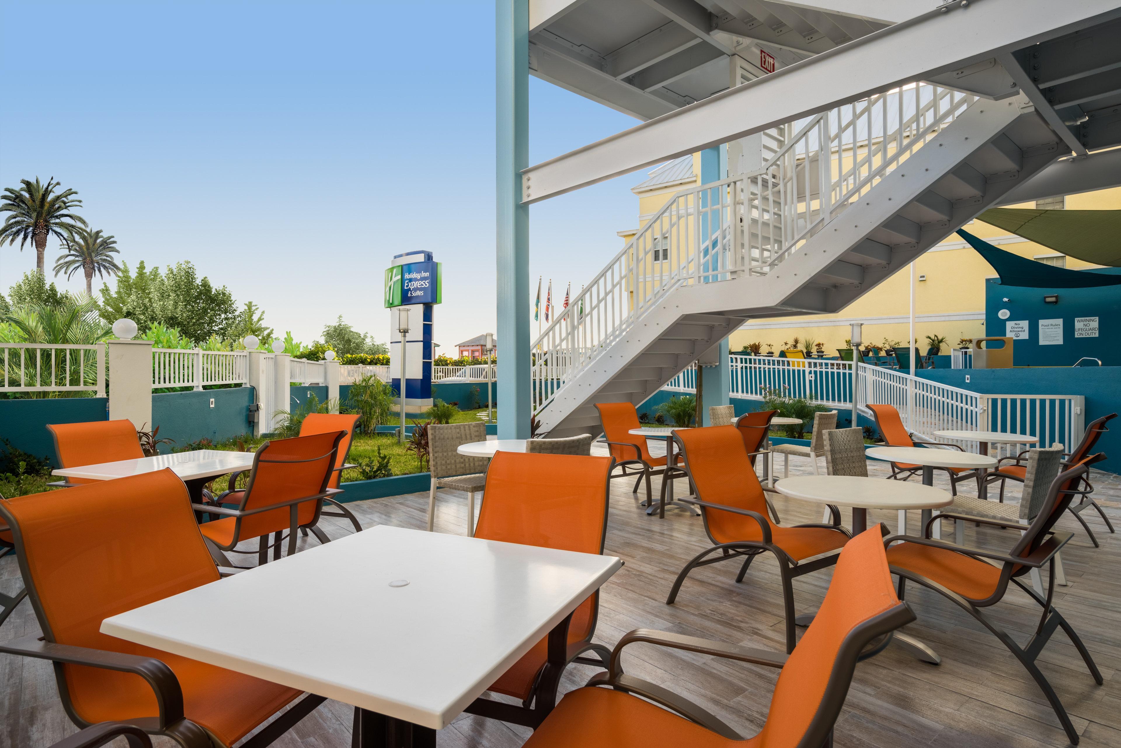 Holiday Inn Express & Suites Nassau By Ihg Exterior photo